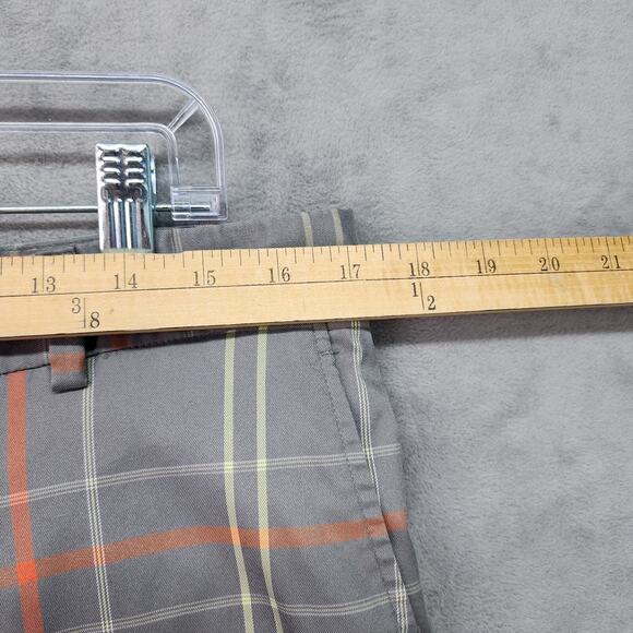 Walter Hagen Golf Shorts Mens SZ 34 34x9 Gray Flat Front Pockets Athletic Dad - Picture 11 of 11